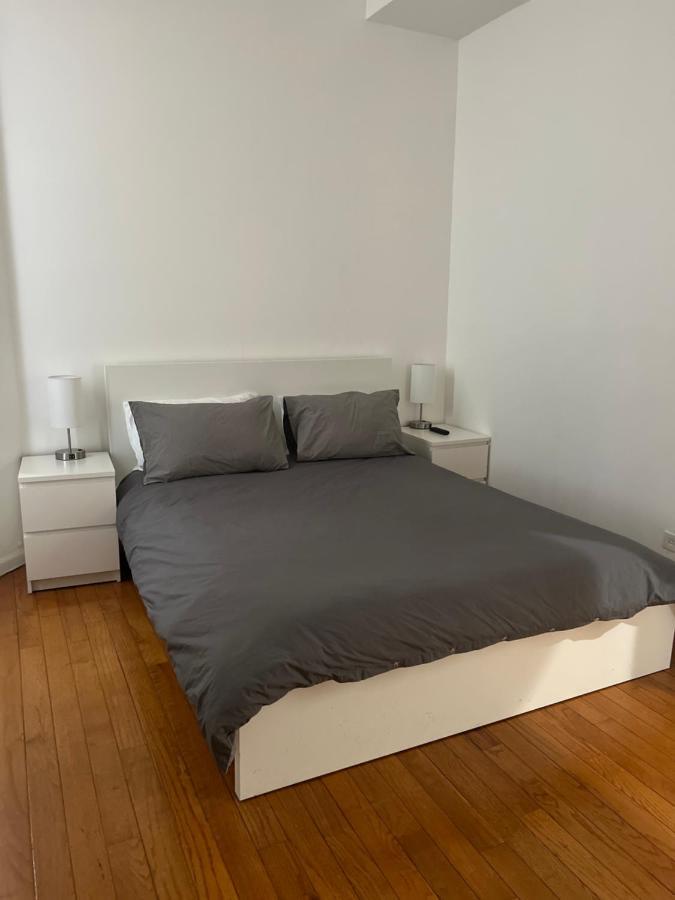 Adorable 2 Bedroom With Free Street Parking Chicago Zewnętrze zdjęcie